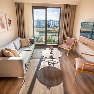 Lara Marine Homes
